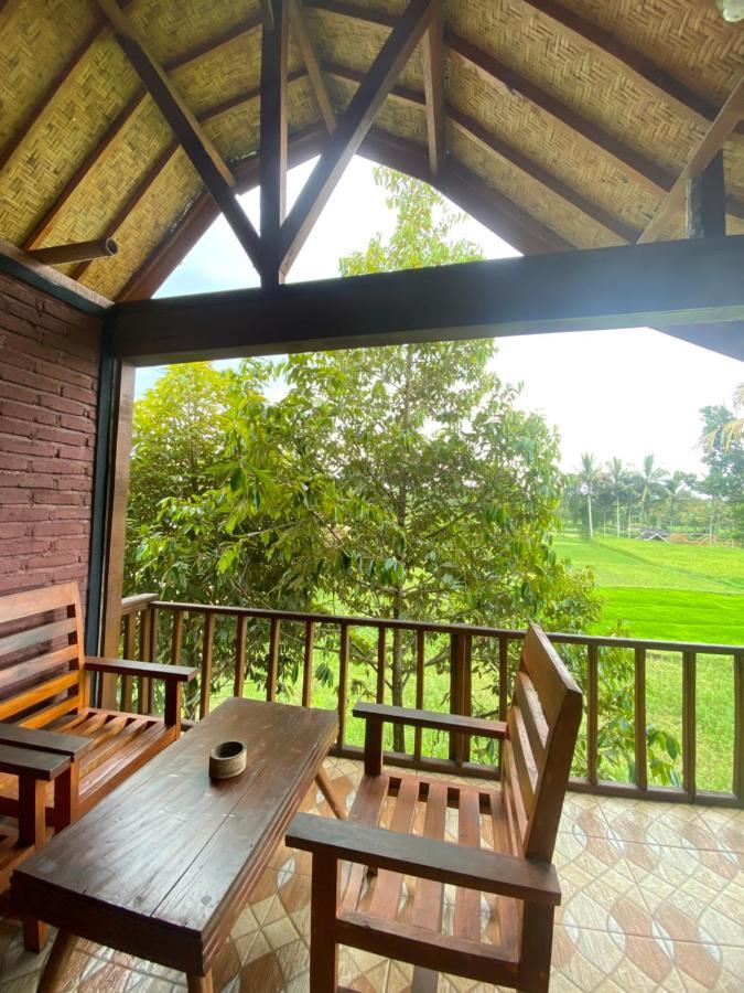 Edrian Bungalows Tetebatu Exterior photo